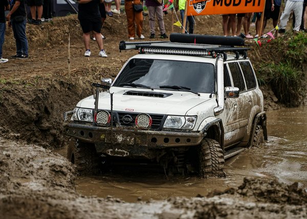 Pièces détachées auto : Neuf vs Occasion